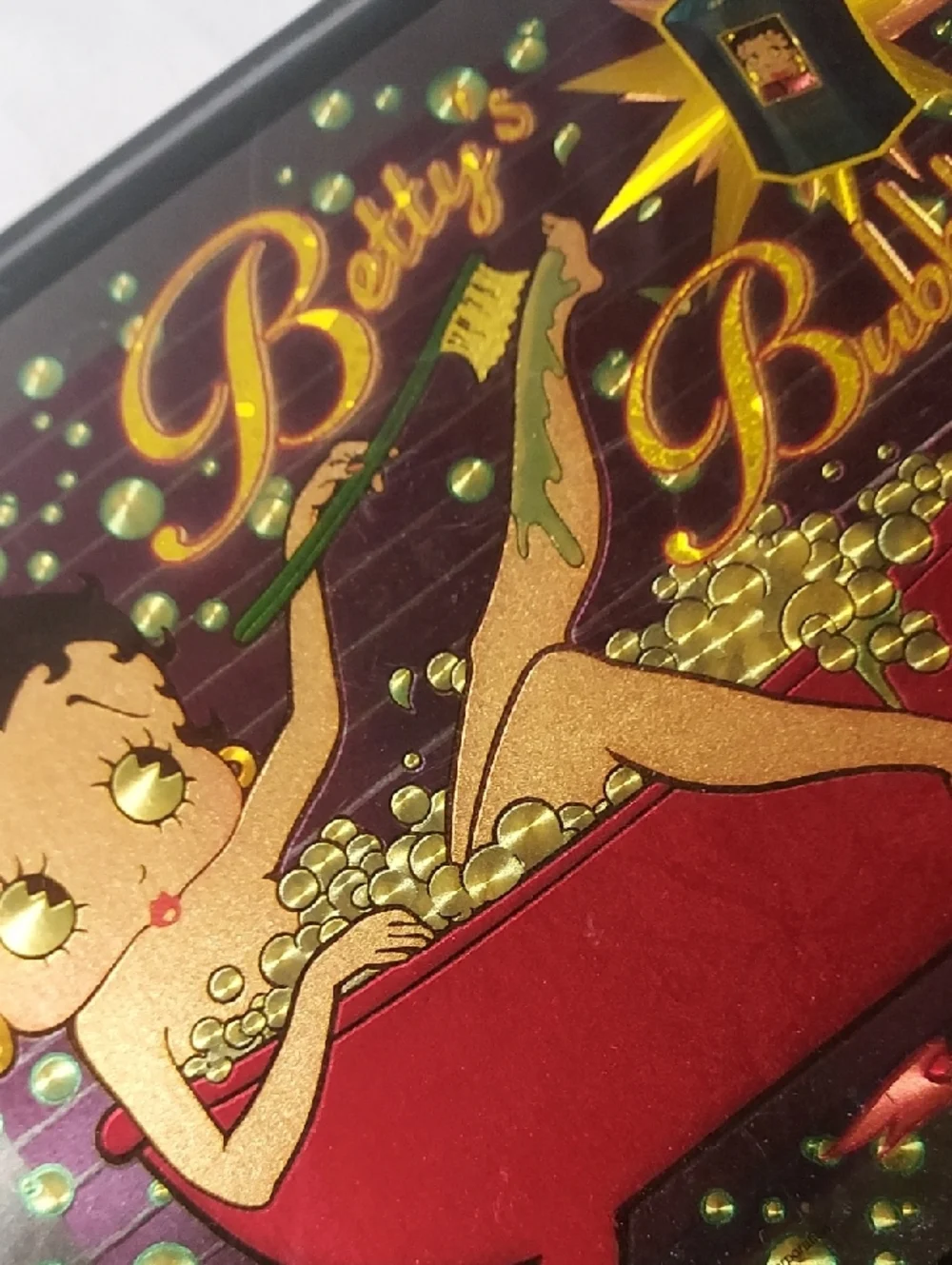 Vintage 1998 Betty Boop Bubbles Wall Clock Collectible